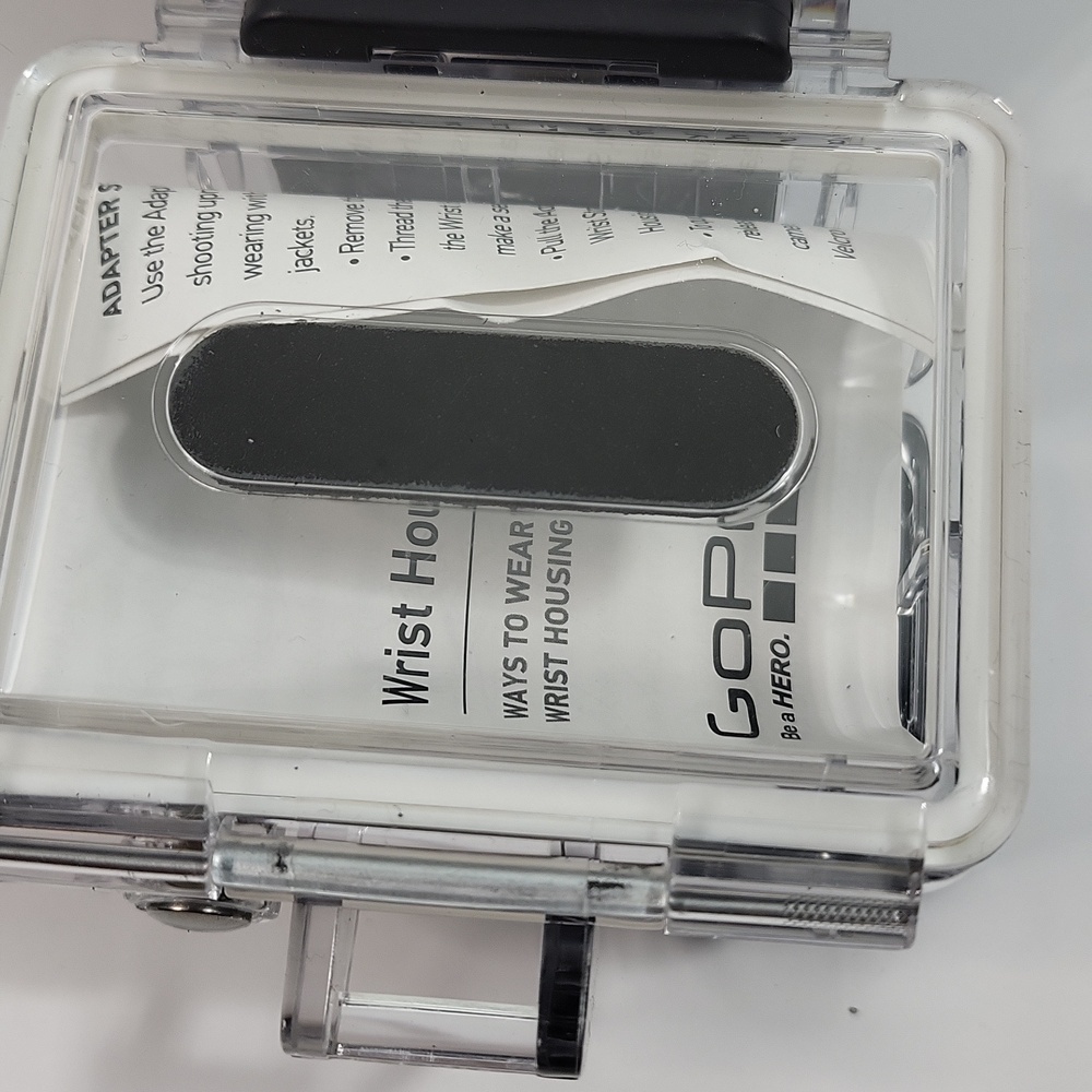 GoPro Wrist Housing for HERO4 Black/HERO4 Silver (GoPro Official Mount) - Picture 3 of 4